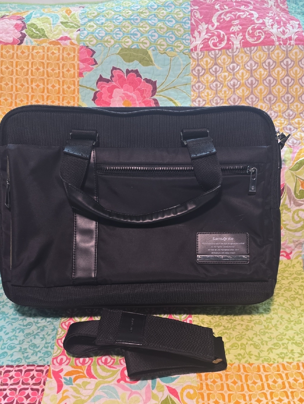 Samsonite Black Men's Laptop Briefcase with Detachable Strap